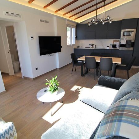 Appartamento Atico Loft De Lujo Con Terraza Espectacular Y Vista A Los 2 Castillos Alicante Esterno foto