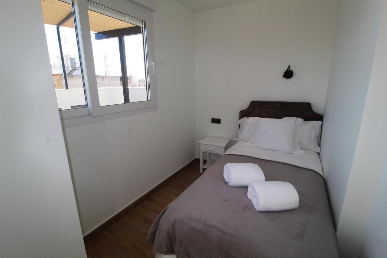 Appartamento Atico Loft De Lujo Con Terraza Espectacular Y Vista A Los 2 Castillos Alicante Esterno foto