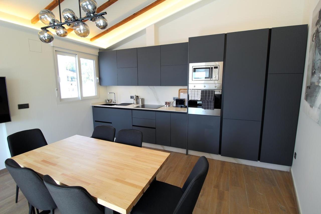 Appartamento Atico Loft De Lujo Con Terraza Espectacular Y Vista A Los 2 Castillos Alicante Esterno foto